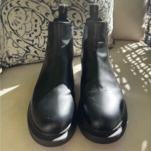 Alexander McQueen Black Chelsea Boots